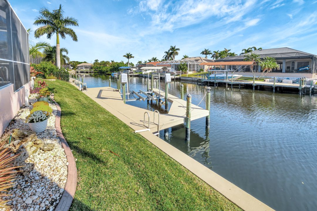 4315 SW 22nd Ct, Cape Coral, FL 33914