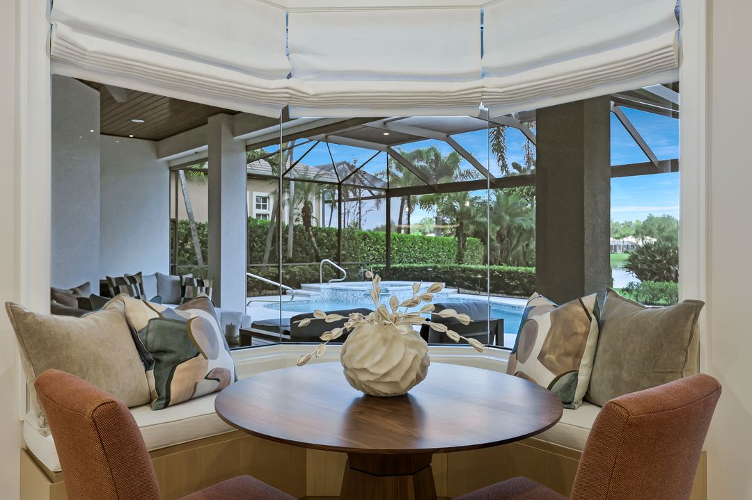 470 Terra Vista Ct, Naples, FL 34119