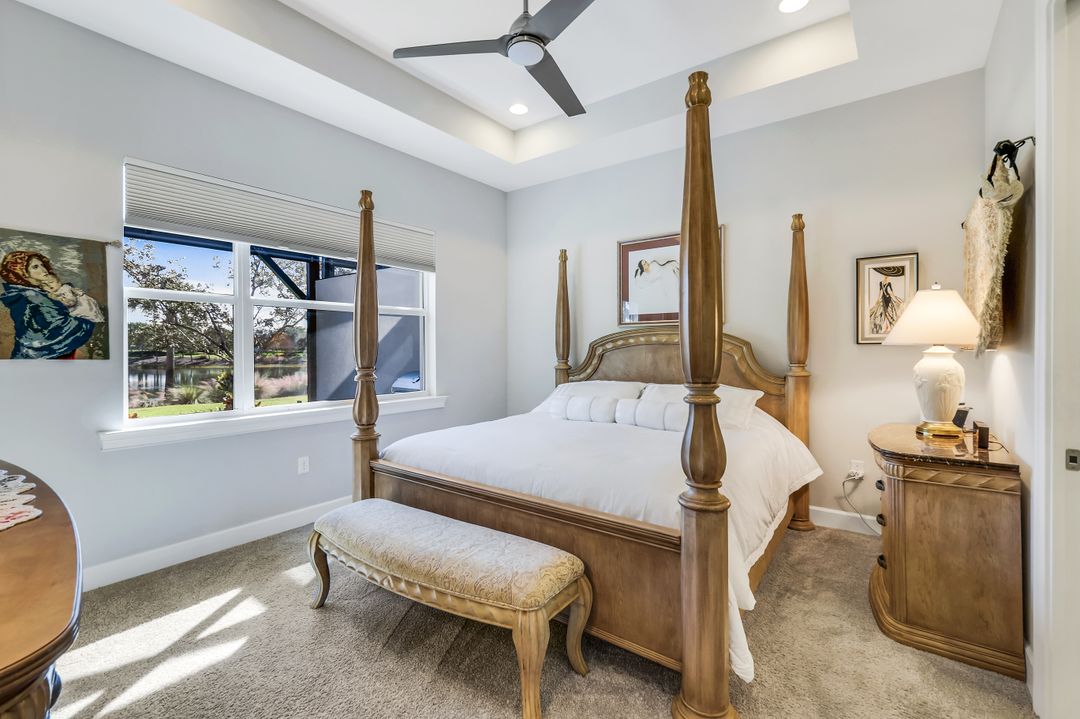 5802 Haiti Dr, Naples, FL 34112