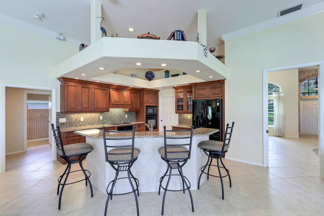 13111 Bridgeford Ave, Bonita Springs, FL 34135