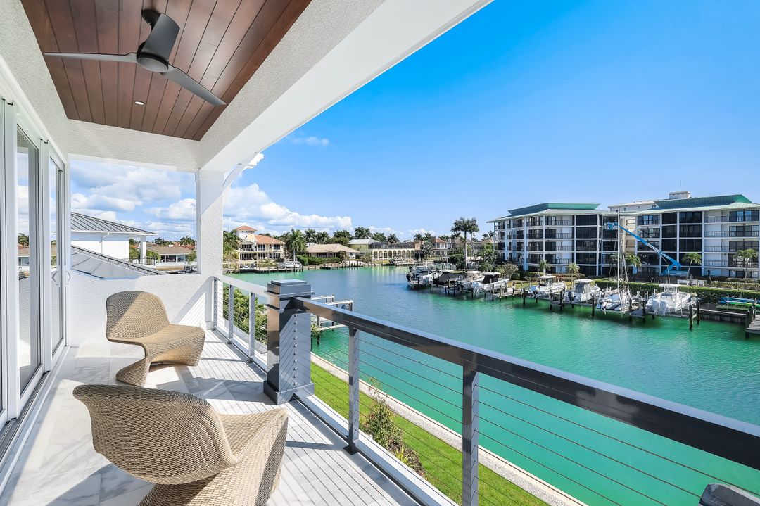 888 Banyan Ct, Marco Island, FL 34145