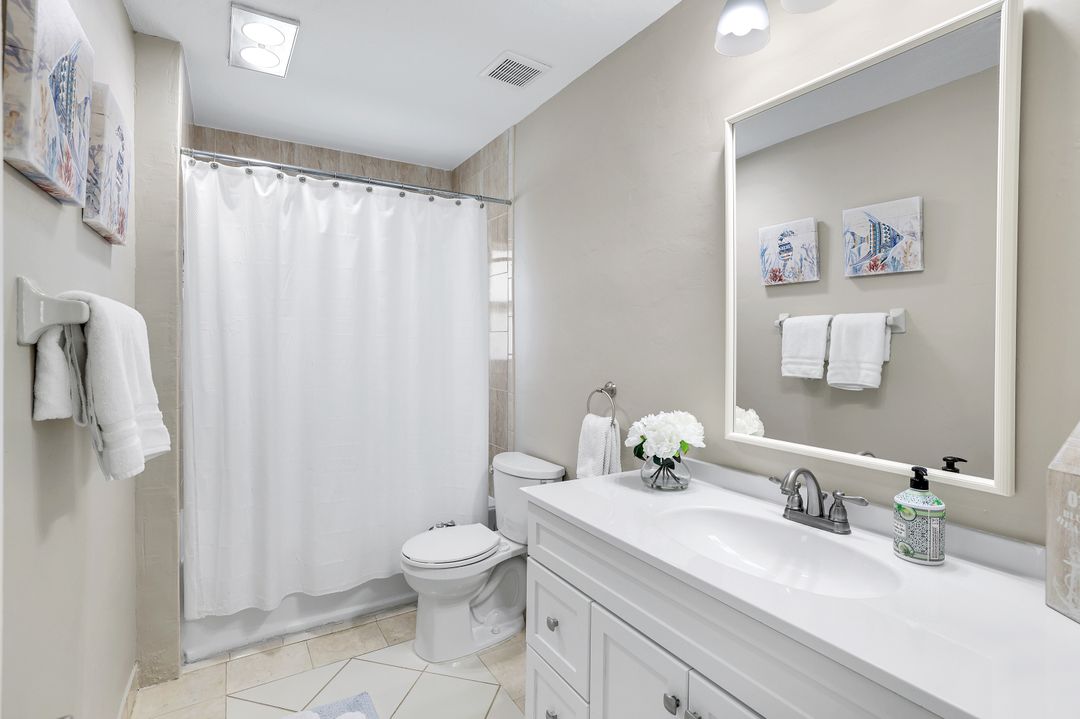 1237 Jamaica Rd, Marco Island, FL 34145