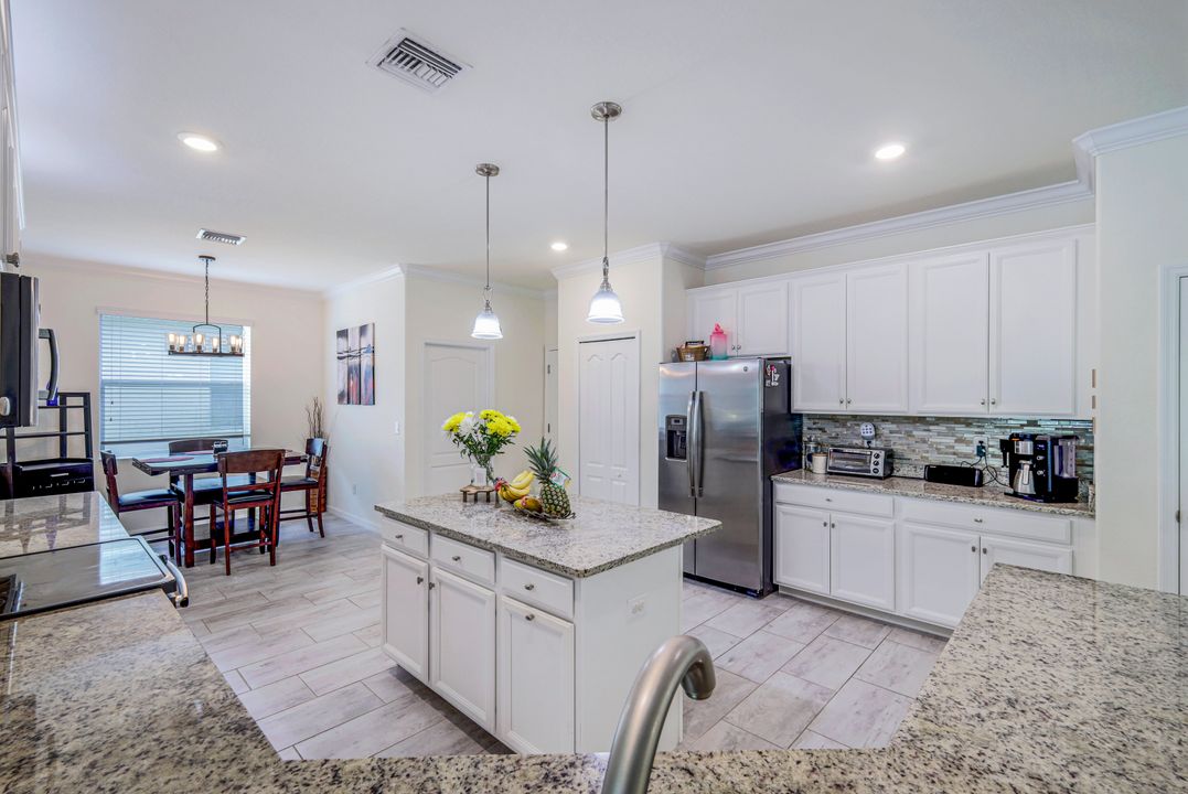 16490 Bonita Landing Cir, Bonita Springs, FL 34135