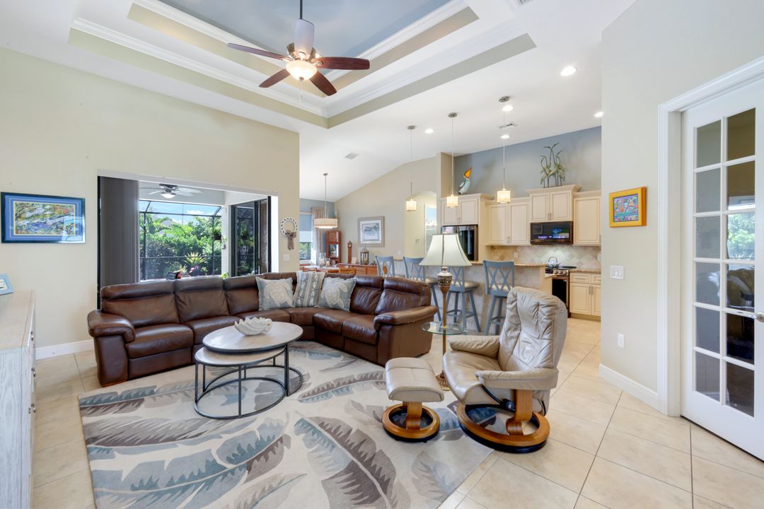 4407 SW 19th Ave, Cape Coral, FL 33914