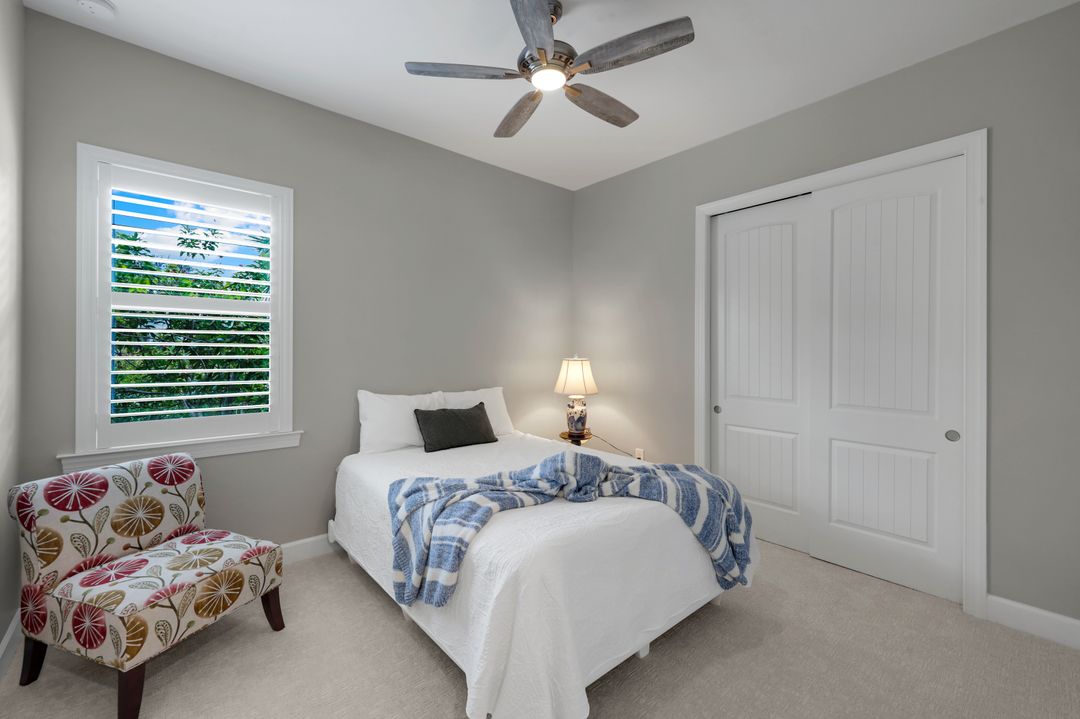 9151 Snowy Owl Wy, Naples, FL 34120