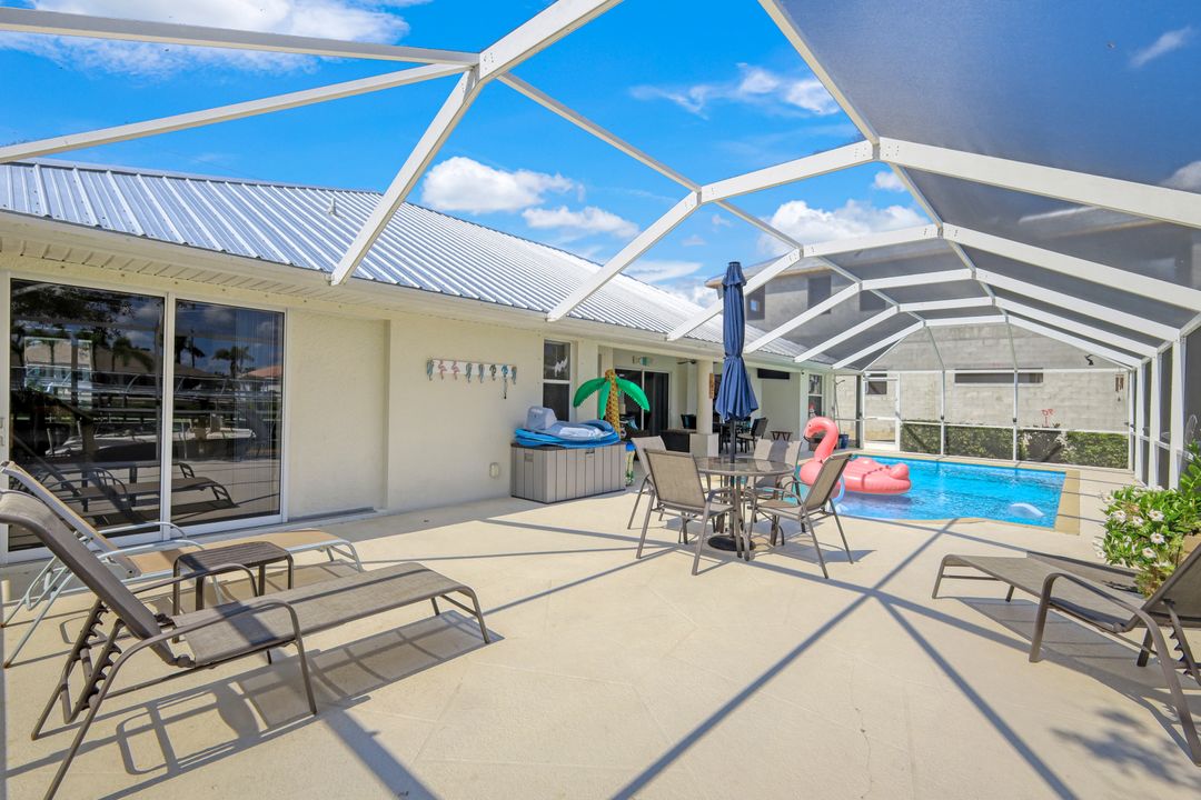 2125 Cape Coral Pkwy W, Cape Coral, FL 33914