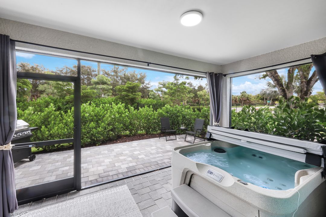 21877 Milan Villas Ln, Estero, FL 33928