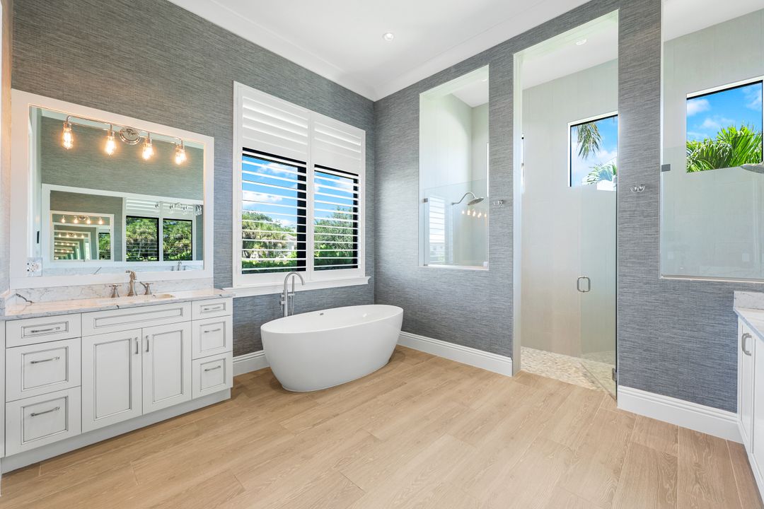 15631 Old Wedgewood Ct, Fort Myers, FL 33908