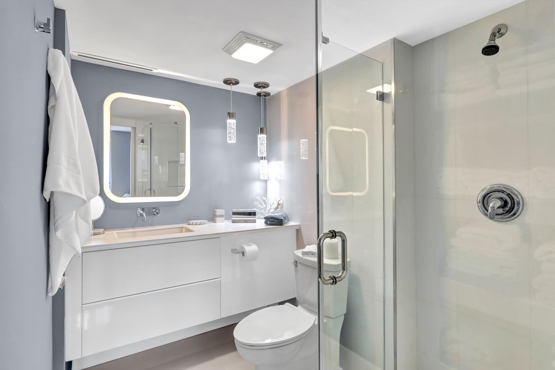 3115 Gulf Shore Blvd N #205-S, Naples, FL 34103