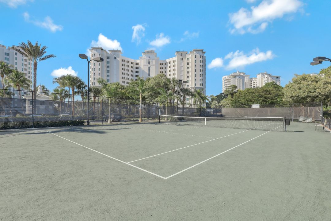 315 Dunes Blvd #307, Naples, FL 34110