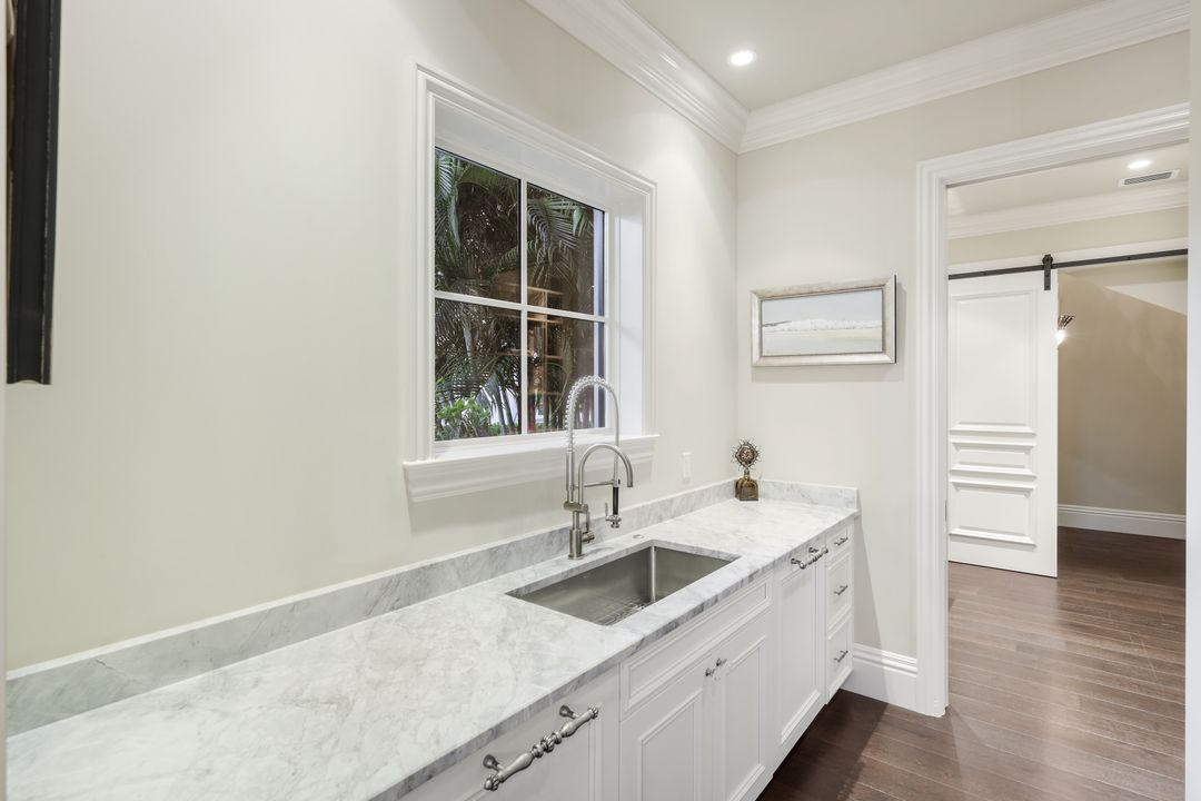 16740 Prato Way, Naples, FL 34110