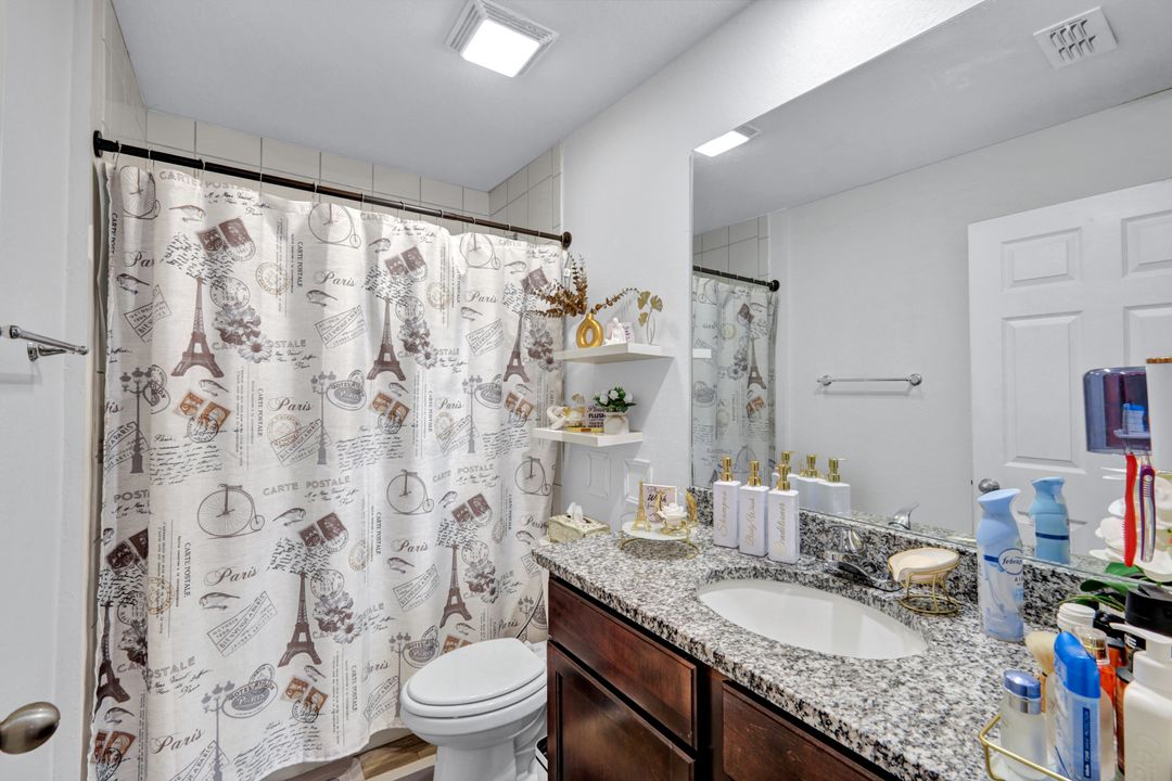 3821 SW 8th Ct, Cape Coral, FL 33914