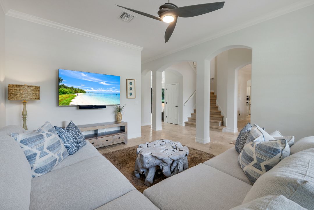 28647 Lisburn Ct, Bonita Springs, FL 34135