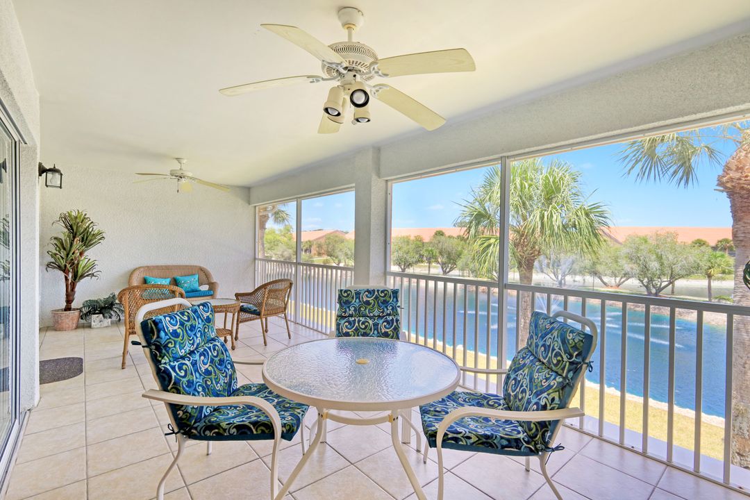 6730 Beach Resort Dr #12, Naples, FL 34114