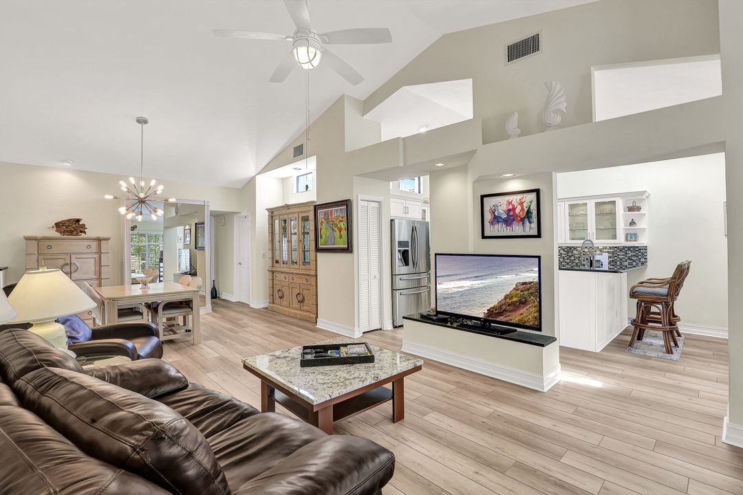 2294 Anchorage Ln #C, Naples, FL 34104