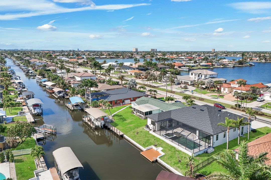 4817 Pelican Blvd, Cape Coral, FL 33914