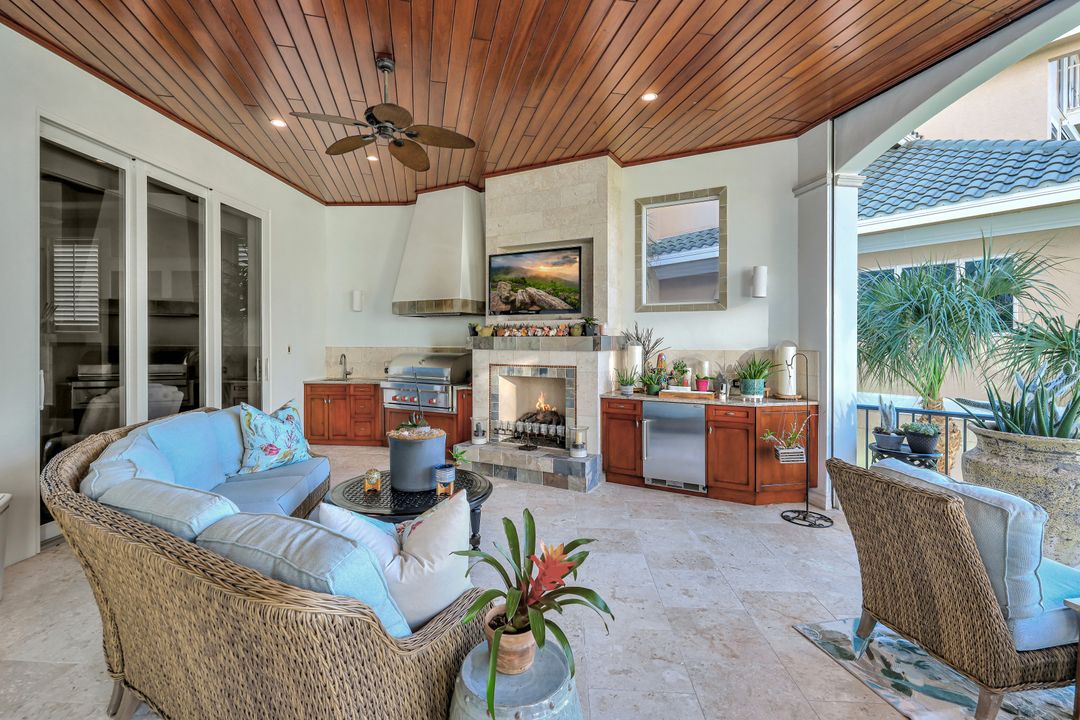 103 Guadeloupe Ln, Bonita Springs, FL 34134