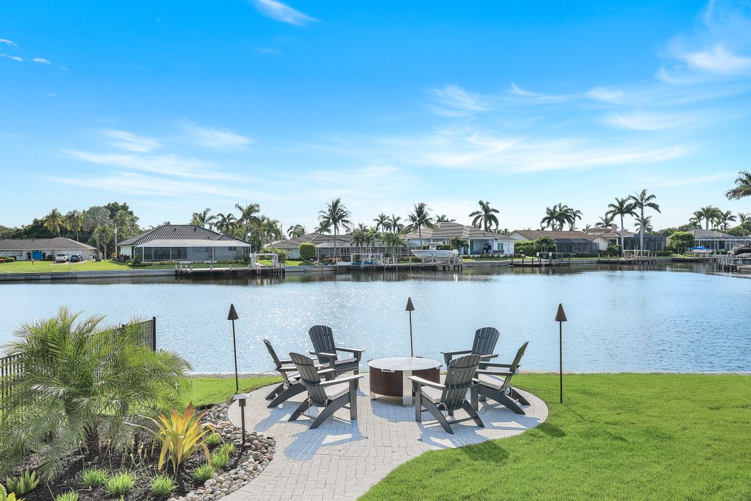 1610 Briarwood Ct, Marco Island, FL 34145