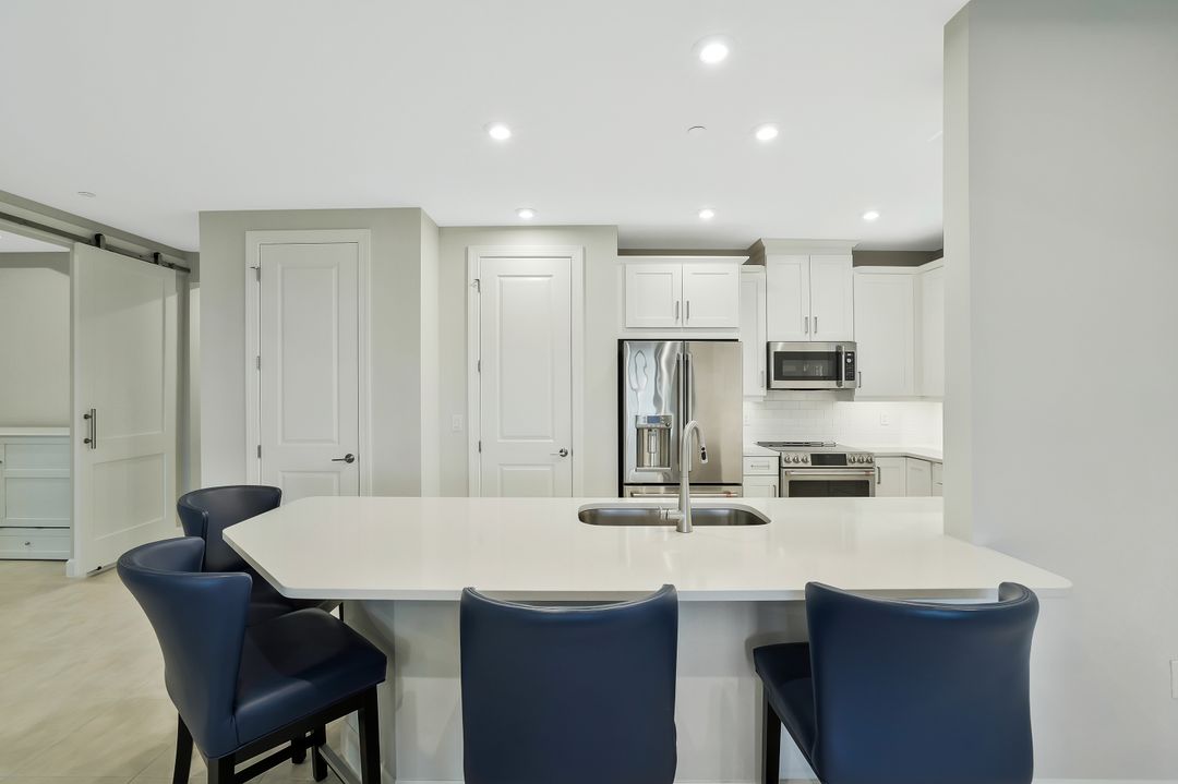 15336 Lucerna St #101, Naples, FL 34114