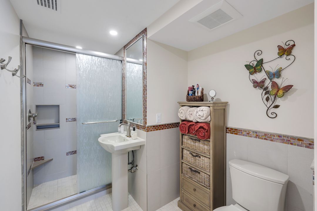 11594 Quail Village Way, Naples, FL 34119