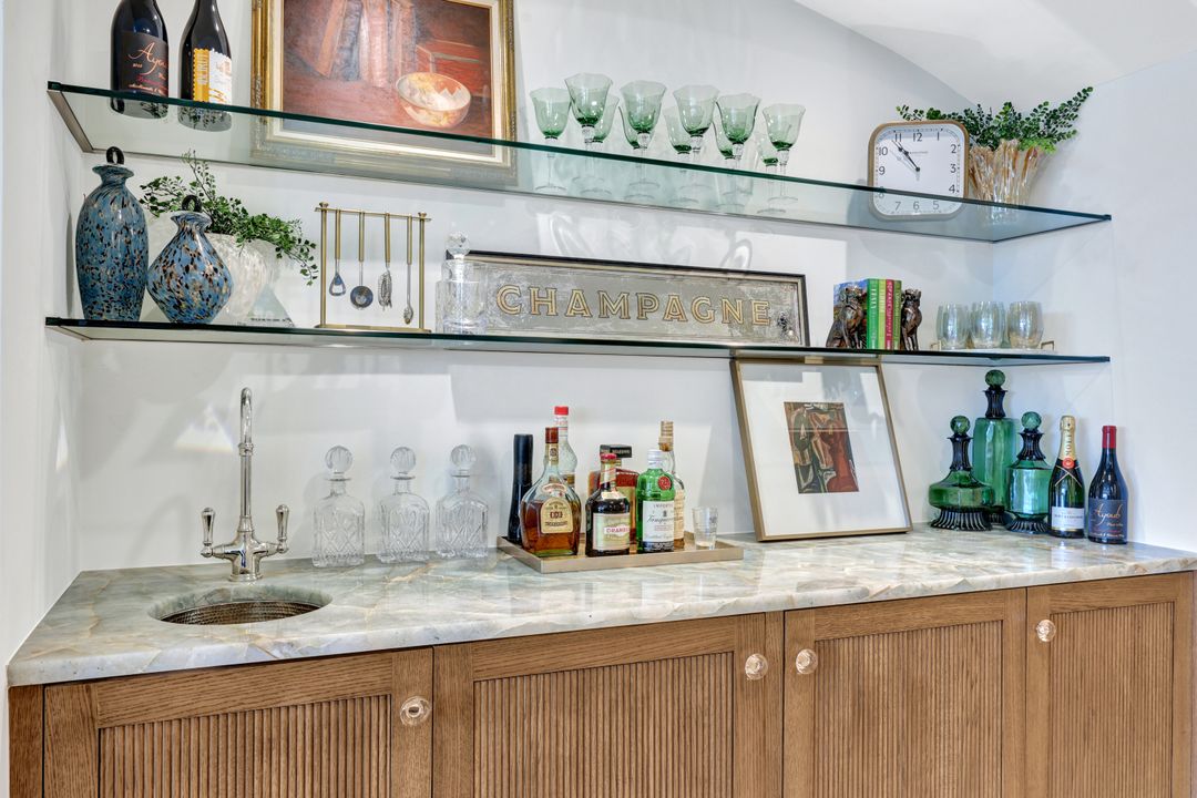 4501 Gulf Shore Blvd N #403, Naples, FL 34103