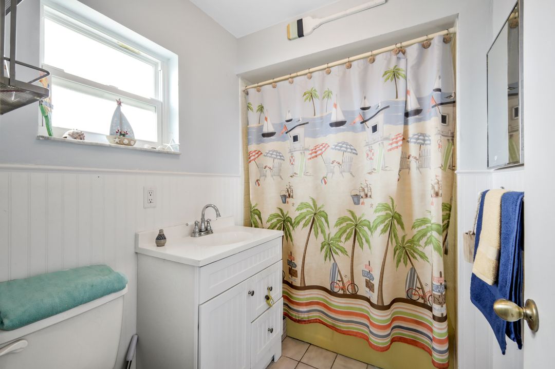 18102 Adams Cir, Fort Myers, FL 33967