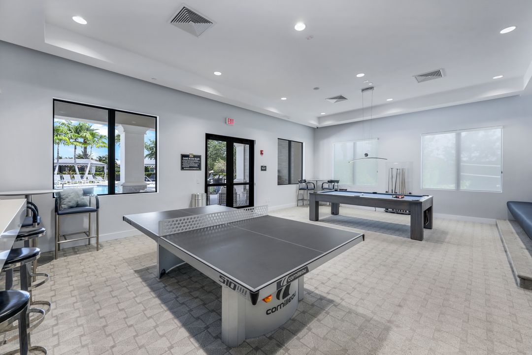 4426 Caldera Cir, Naples, FL 34119