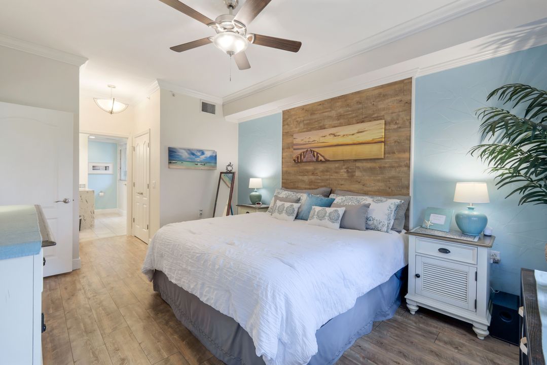 1118 Sweetwater Ln #1301, Naples, FL 34110