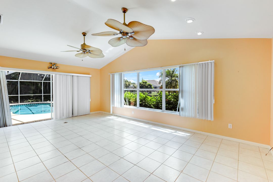 2143 SE 5th Ave, Cape Coral, FL 33990