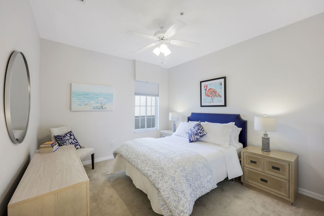 1540 Clermont Dr #202, Naples, FL 34109