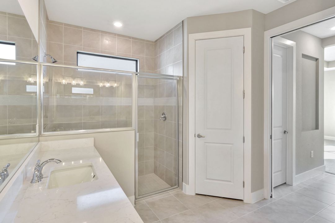 2721 SW 11th Ave, Cape Coral, FL 33914