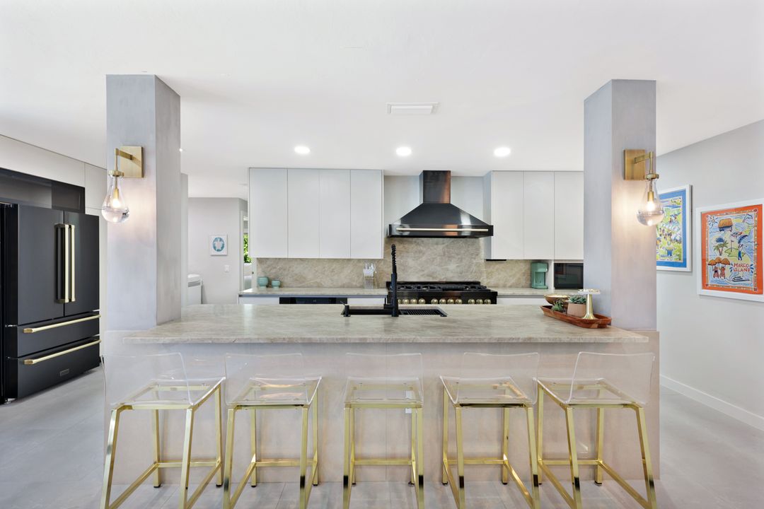 380 Rookery Ct, Marco Island, FL 34145