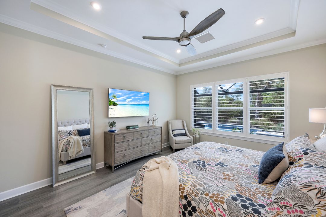 8880 Scarlotti Pl, Naples, FL 34119