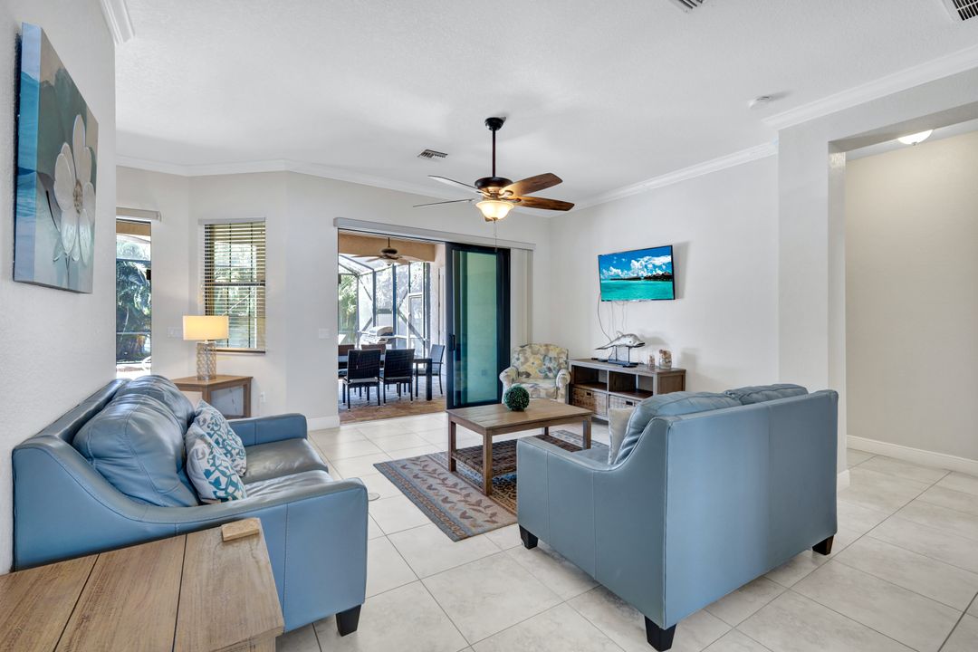 1726 SW 38th Terrace, Cape Coral, FL 33914