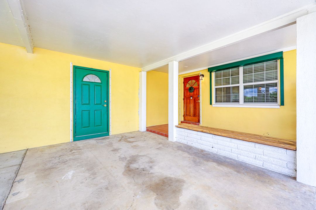 1720 Cascade Way, North Fort Myers, FL 33917