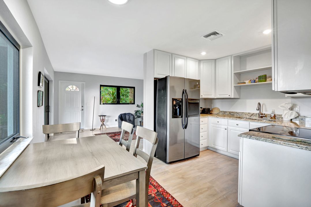 36 Cajeput Dr, Naples, FL 34108