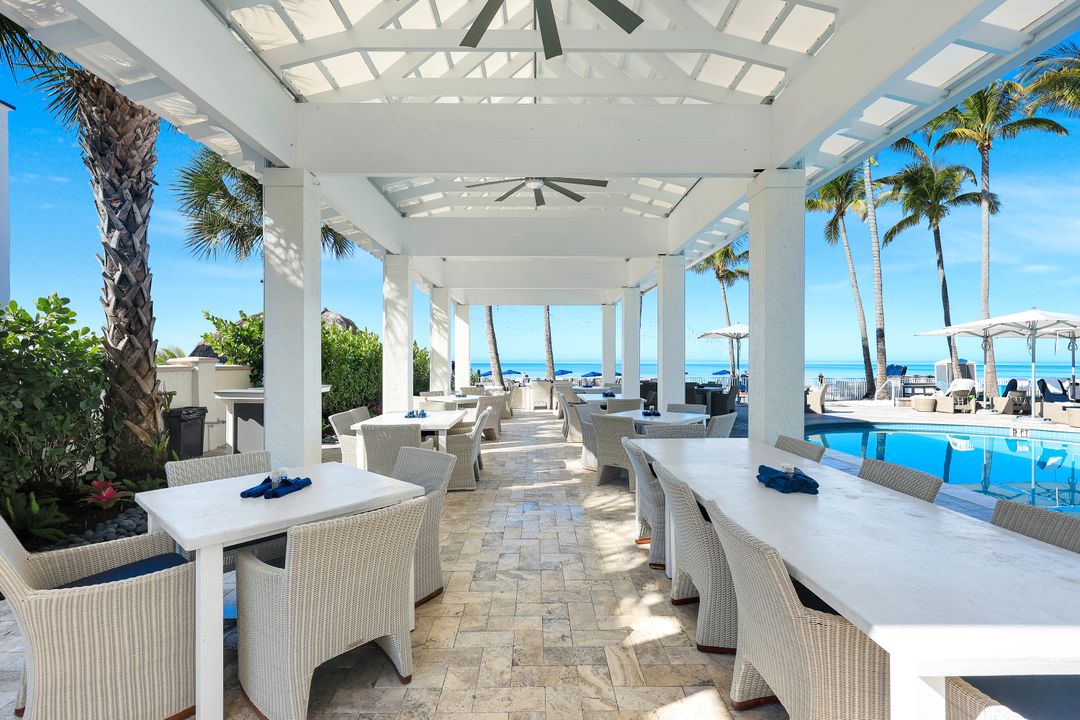 9467 Gulf Shore Dr, Naples, FL 34108