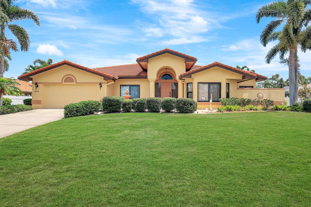 619 SE 18th Terrace, Cape Coral, FL 33990