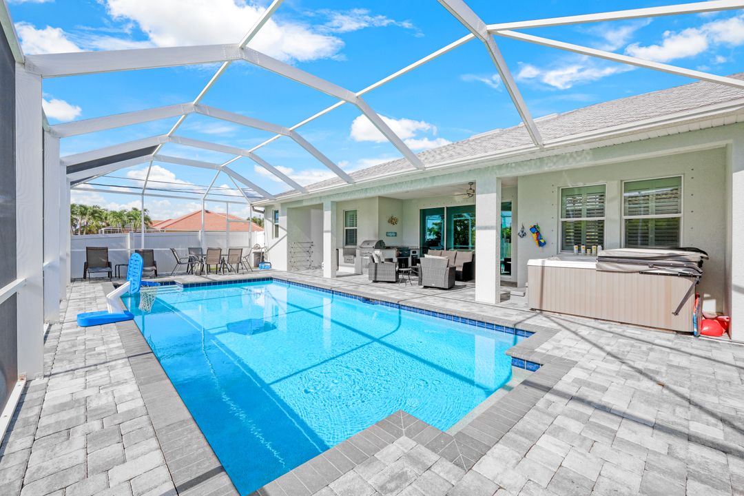 4800 SW 23rd Ave, Cape Coral, FL 33914