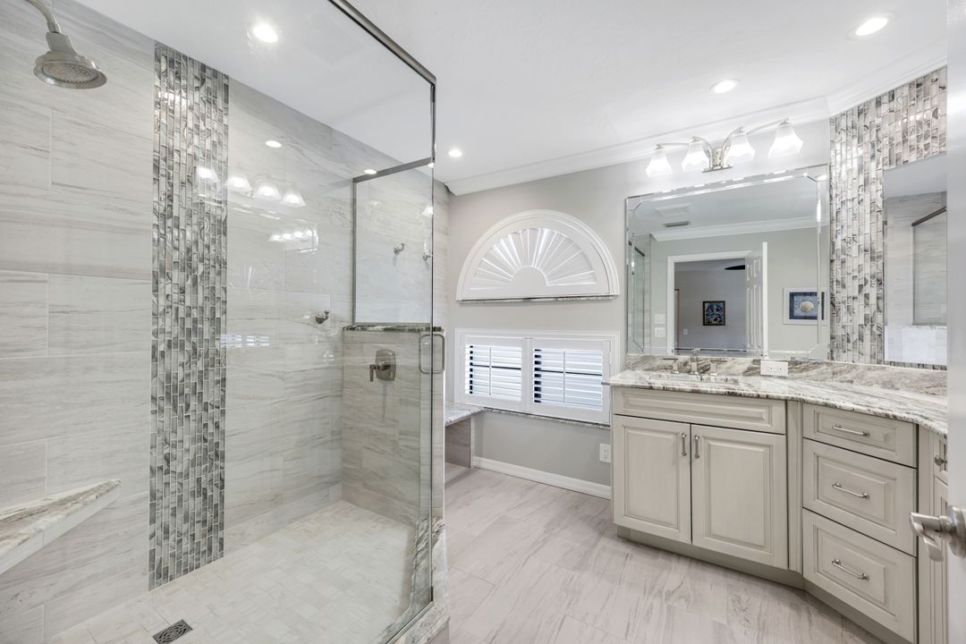 6555 Valen Way #G201, Naples, FL 34108