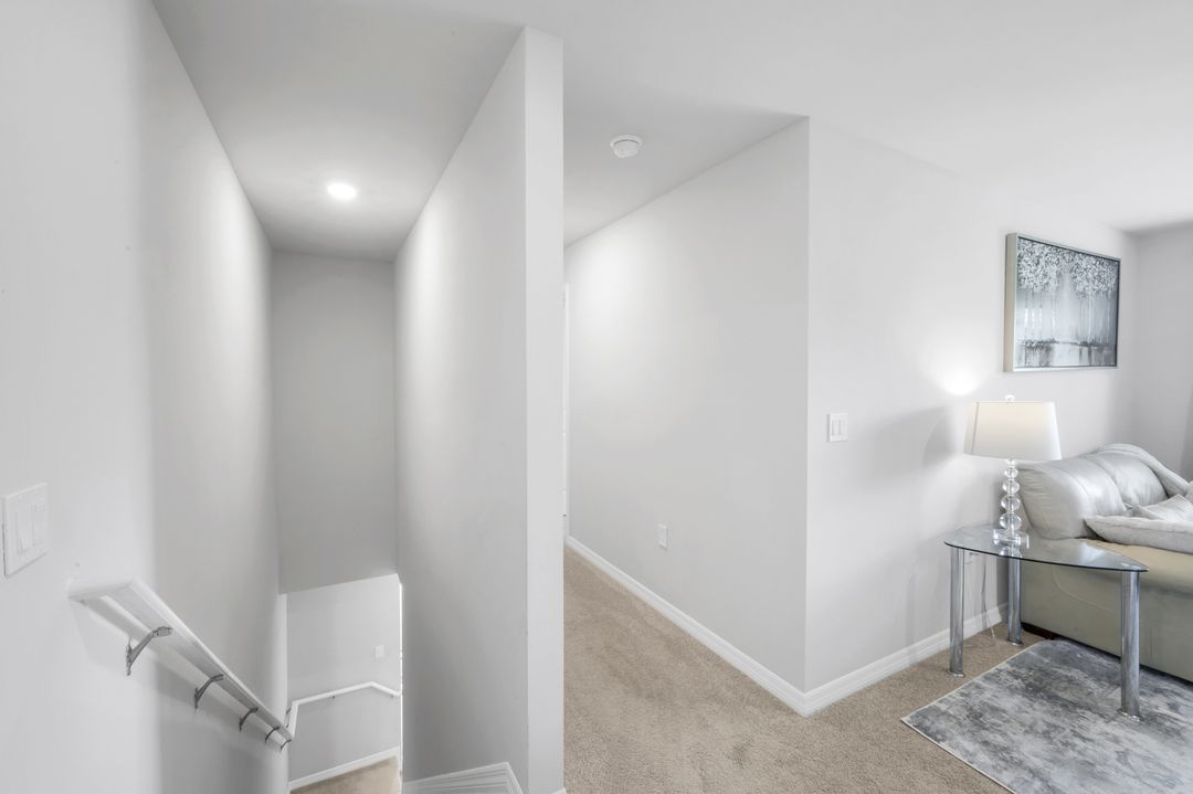 15171 Wildflower Cir, Naples, FL 34119
