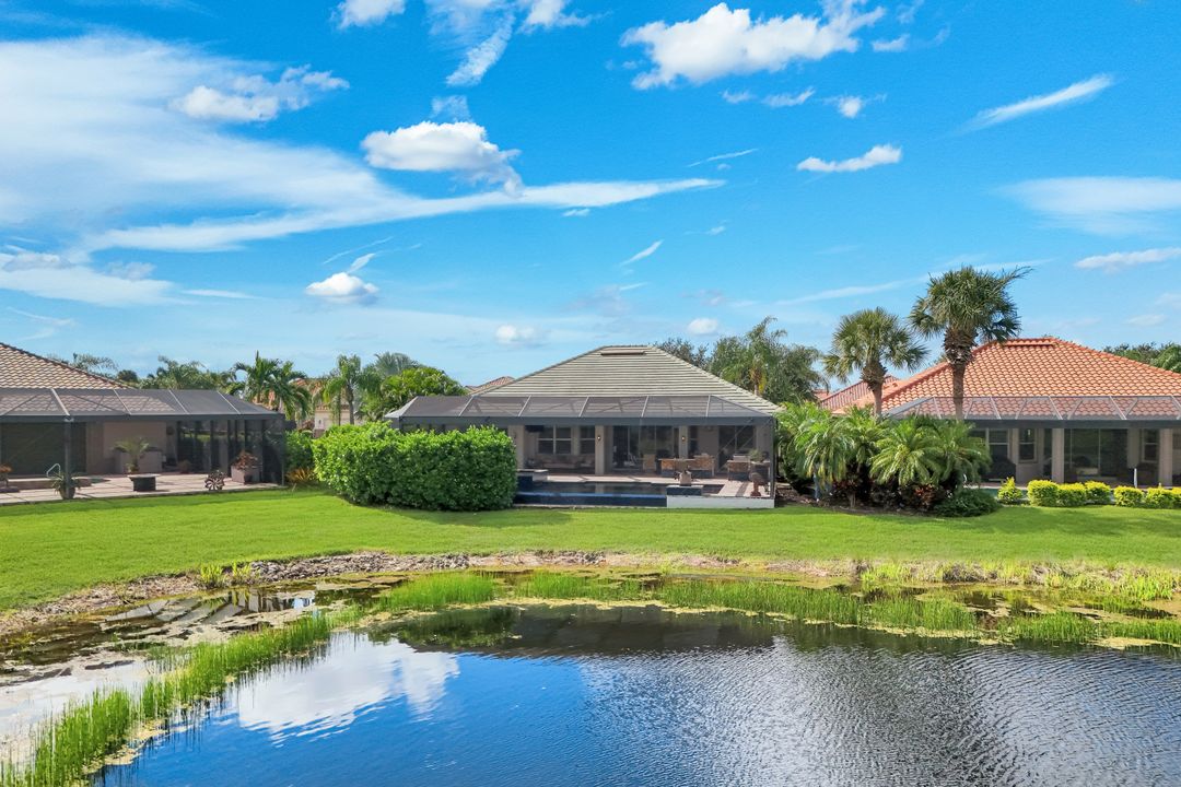 9684 Cobalt Cove Cir, Naples, FL 34120