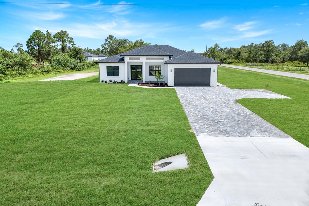 7681 15th Terrace, LaBelle, FL 33935