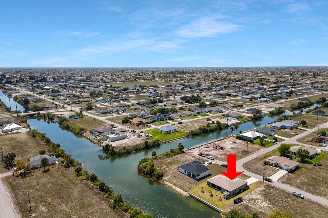 2519 NE 5th Pl, Cape Coral, FL 33909