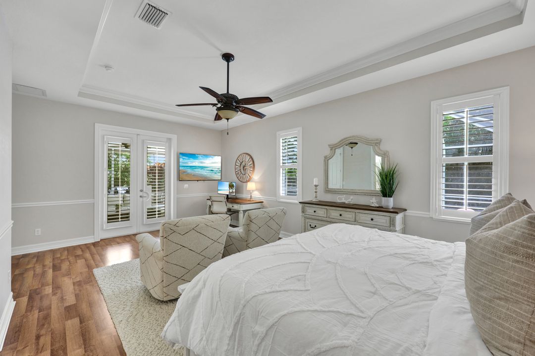 636 102nd Ave N, Naples, FL 34108, Naples, FL 34108