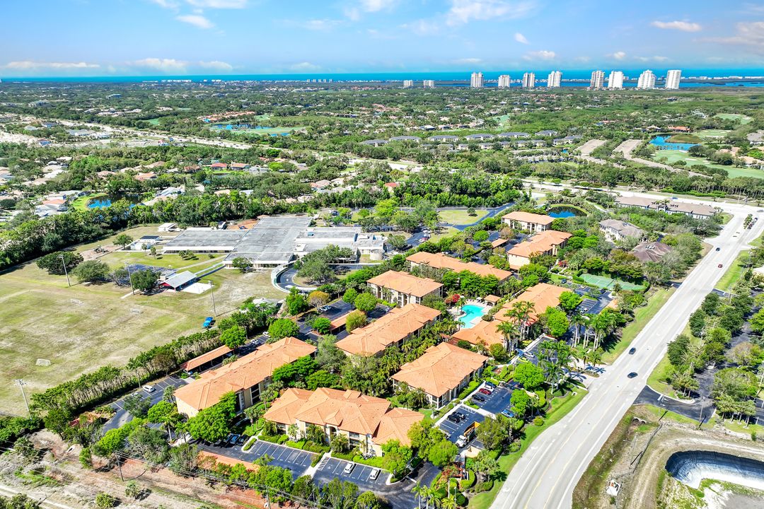 8950 Colonnades Ct E #834, Bonita Springs, FL 34135