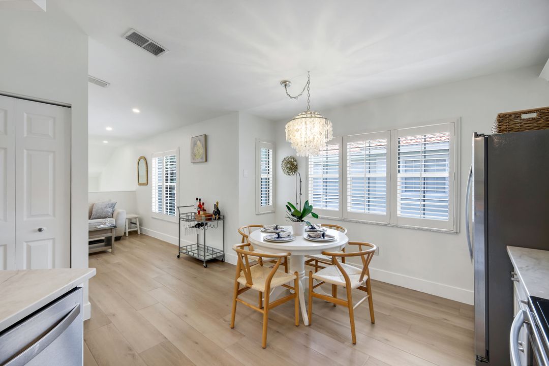 2450 Old Groves Rd #201, Naples, FL 34109