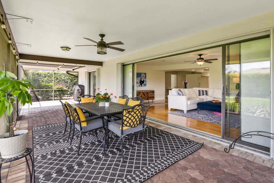 10361 Windsor Way, Naples, FL 34109