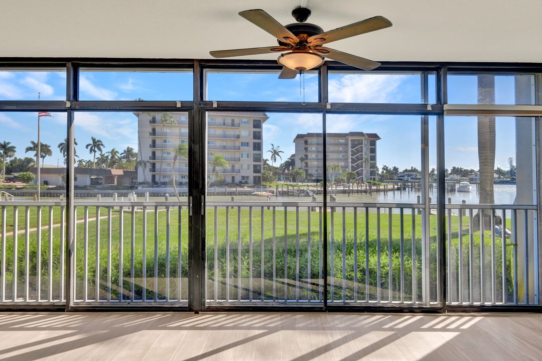 2880 Gulf Shore Blvd N #107, Naples, FL 34103