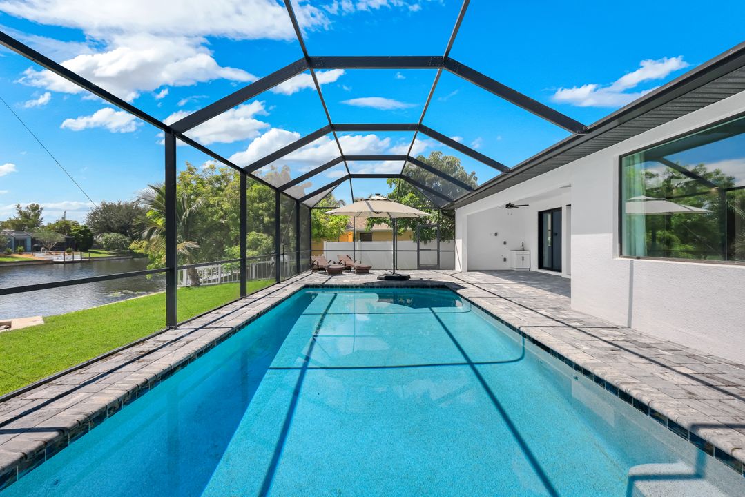 2126 NE 2nd St, Cape Coral, FL 33909